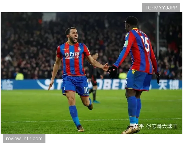 水晶宫新赛季表现亮眼,强势开局领跑英超上半程 水晶宫新赛季表现亮眼,强势开局领跑英超上半程