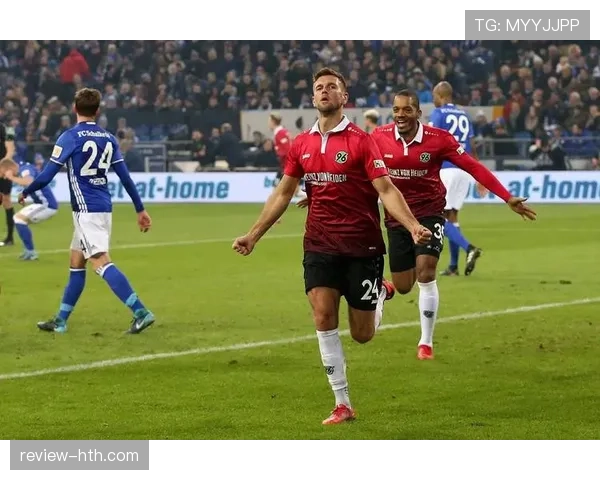 迪马利亚传中能力持续提升,本赛季表现稳健 迪马利亚传中能力持续提升,本赛季表现稳健