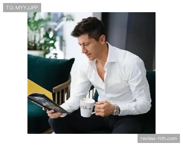 莱万多夫斯基：从波兰联赛射手到世界顶级中锋的生涯跃迁解析