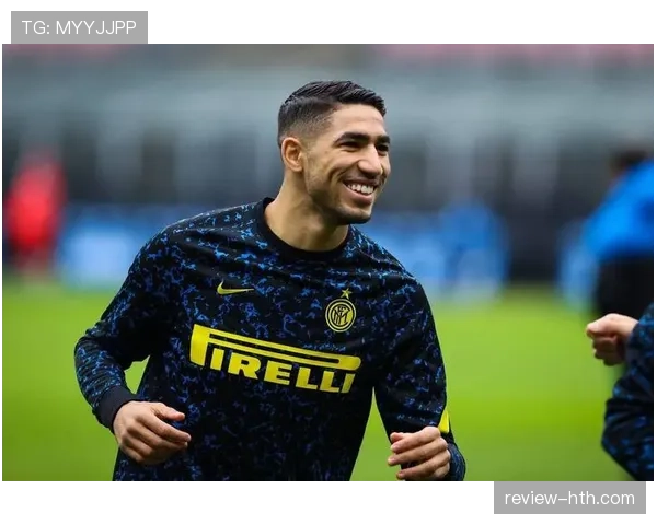 阿什拉夫:三后卫体系下进攻型边翼卫角色解析 阿什拉夫:三后卫体系下进攻型边翼卫角色解析