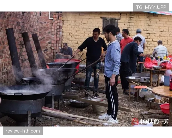 庞伟训练完回家连吃三顿饺子，老婆说他像刚出狱的